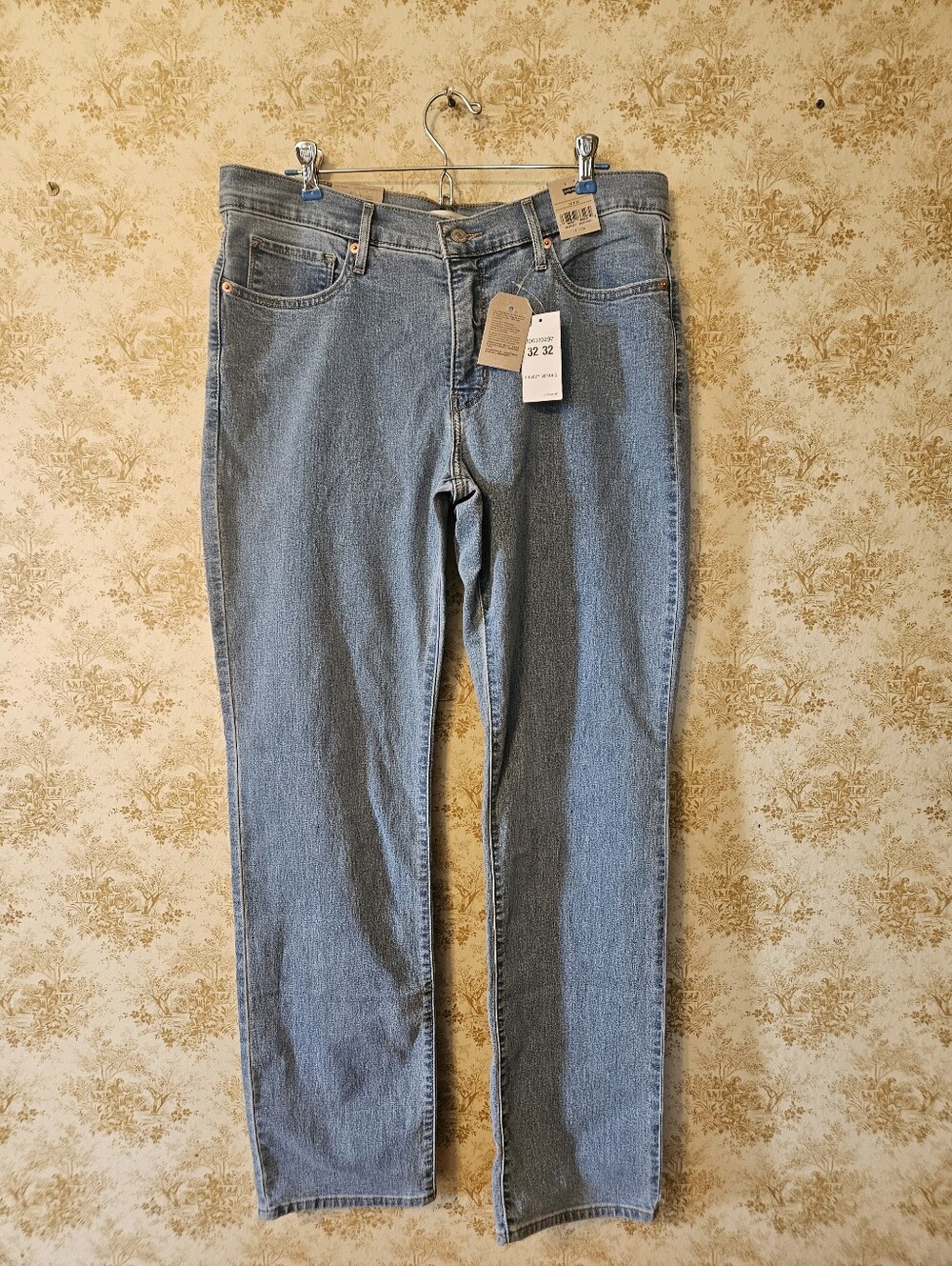 Levi's 314 Shaping Straight Leg Size 14 (32×32)